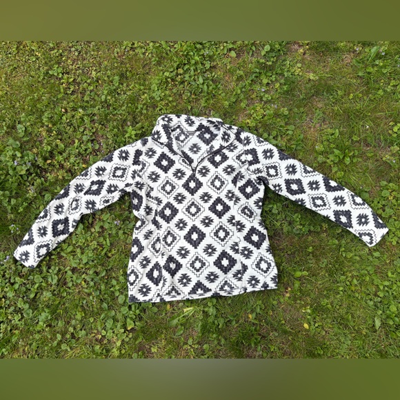 Eddie Bauer Womens Fleece Quarter Zip Pullover Top Aztec Print  Casual - Picture 1 of 4